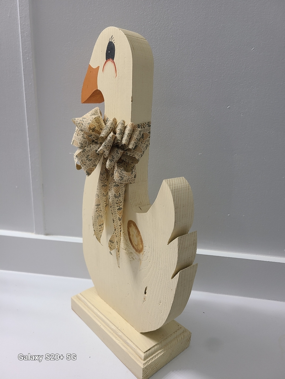 Vintage Hand Made Wooden Country Goose Painted 19” Tall Decor Cottage Core - Picture 6 of 13